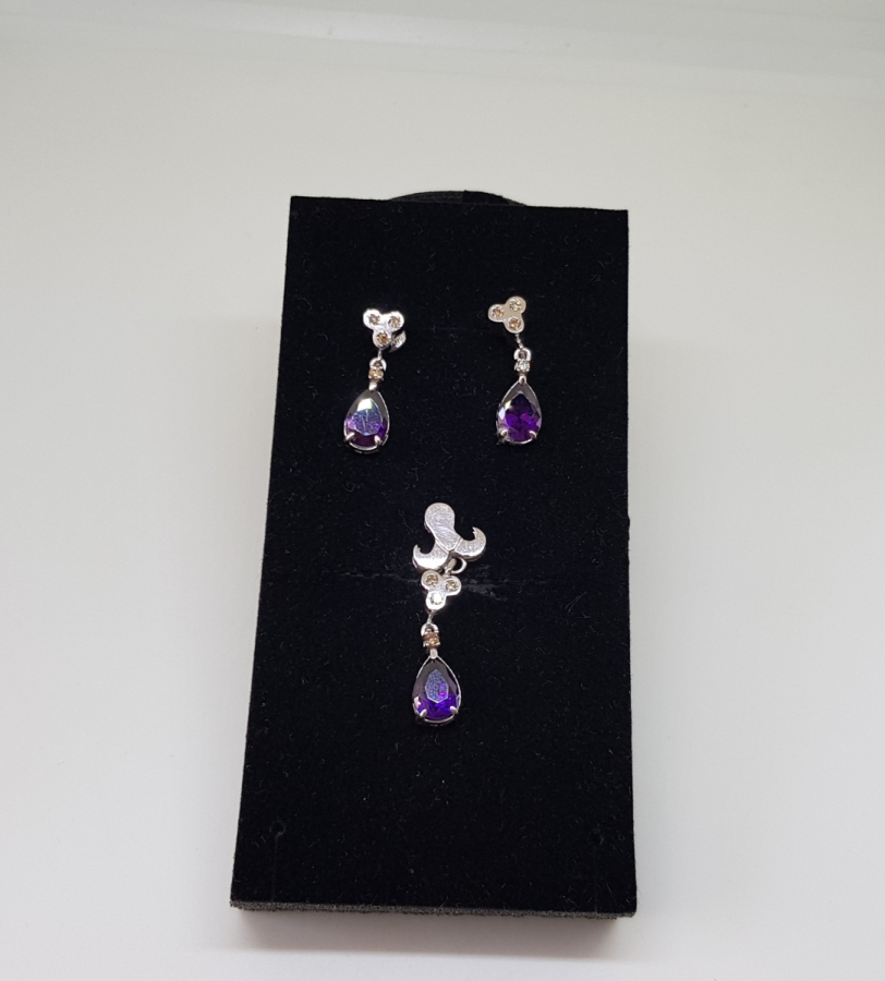 PIRLANTA VE AMETİST TAŞLARLA SÜSLÜ DAMLA MODEL KOLYE KÜPE TAKIMI