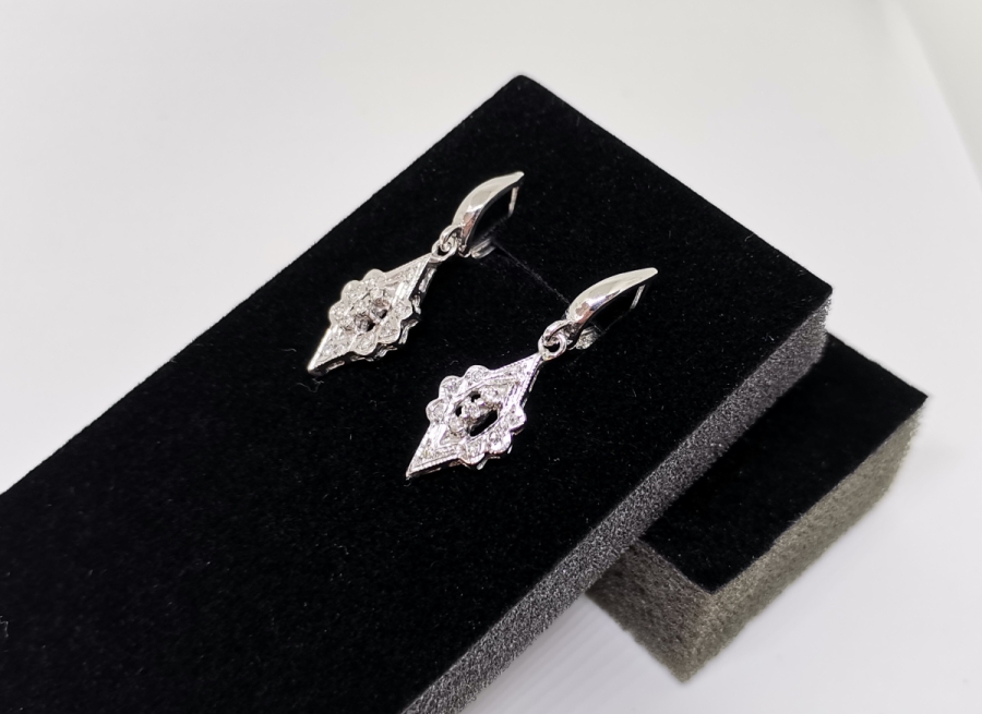 MEKİK MODELİ PIRLANTA TAŞLI KÜPE