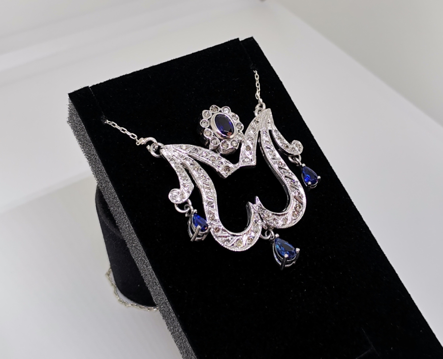 LALE MODEL PIRLANTA GERDANLIK