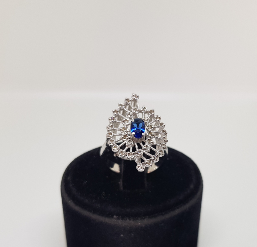 SAFİR VE PIRLANTA TAŞLI GENİŞ SONSUZLUK MODELİ YÜZÜK