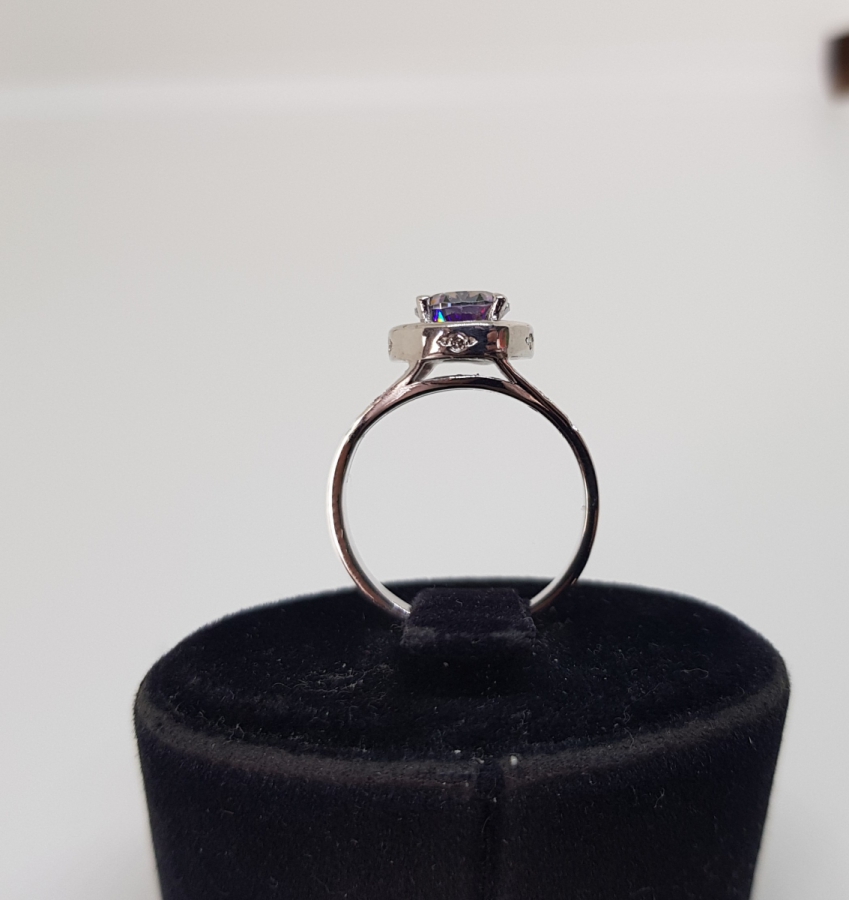 AMETİST VE PIRLANTA TAŞLI DİVANHANE MODEL YÜZÜK