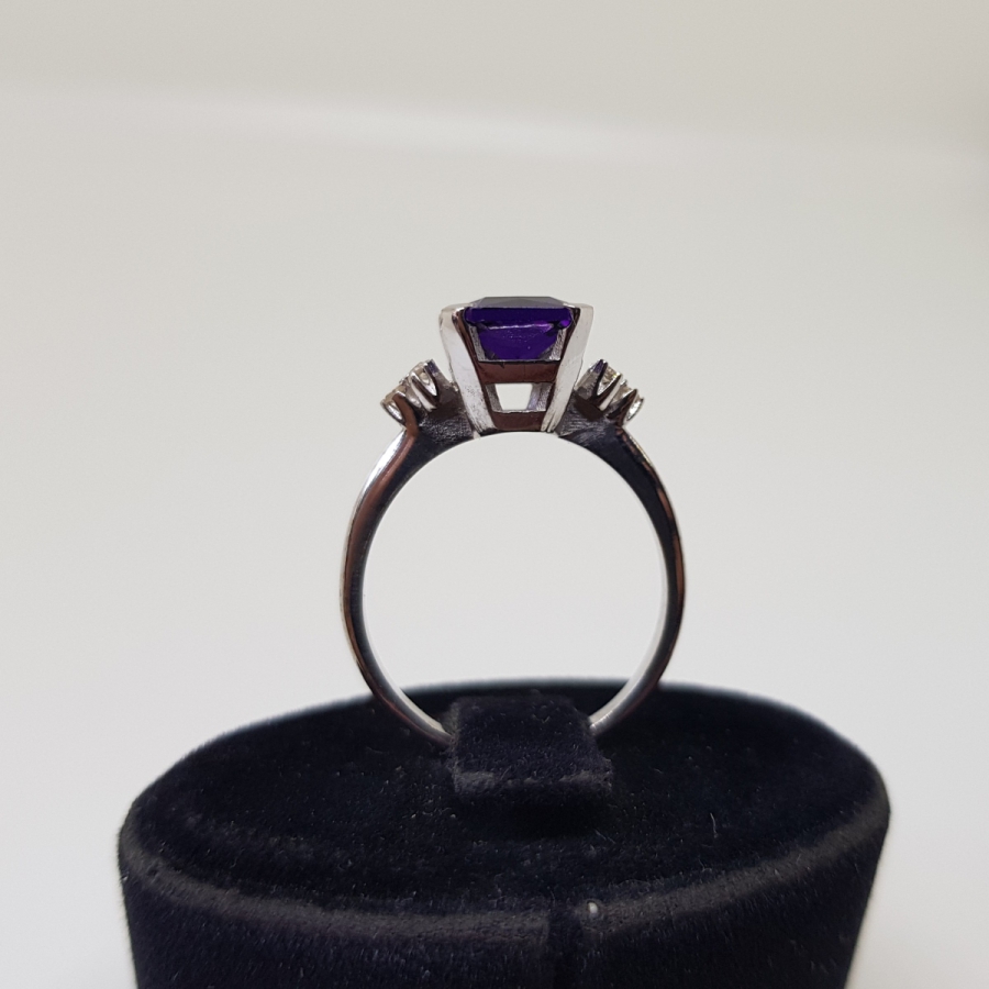 AMETİST VE PIRLANTA TAŞLI ANTİK MISIR MODELİ YÜZÜK