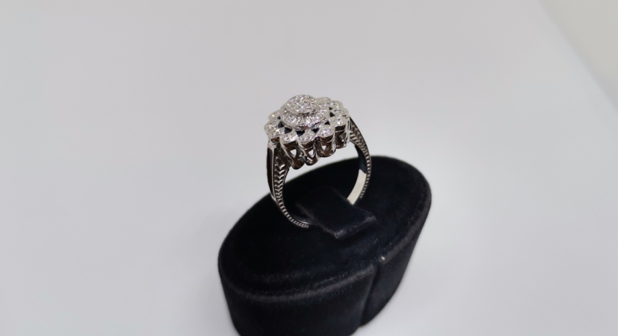 PIRLANTA TAŞLI GÜNEŞ MODEL YÜZÜK