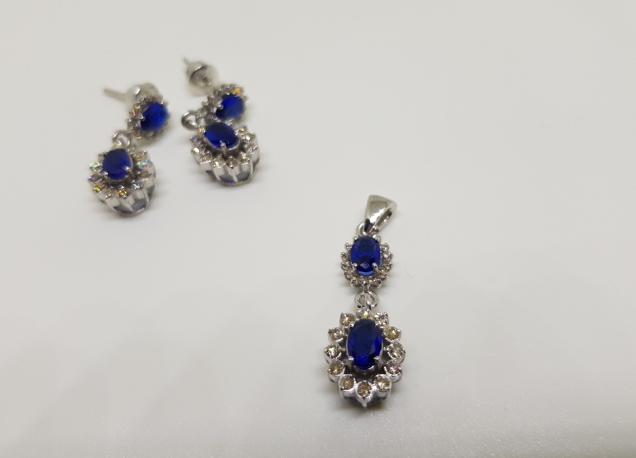 SAFİR VE PIRLANTA TAŞLI KOLYE KÜPE TAKIMI