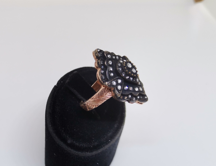 ELMAS TAŞLI GİRİT MODELİ YÜZÜK