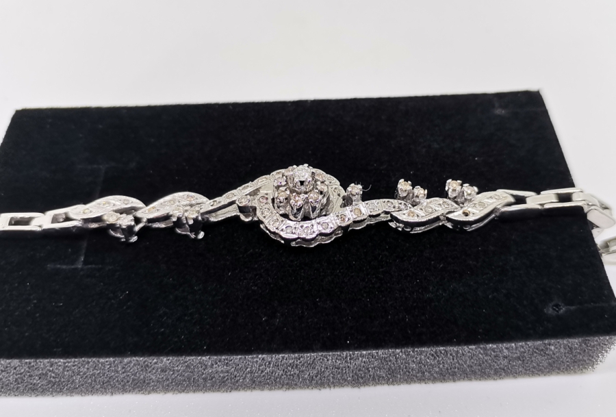 SALYANGOZ MODEL PIRLANTA TAŞLI BİLEZİK