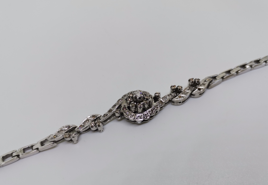 SALYANGOZ MODEL PIRLANTA TAŞLI BİLEZİK