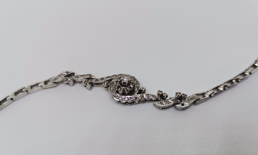 SALYANGOZ MODEL PIRLANTA TAŞLI BİLEZİK