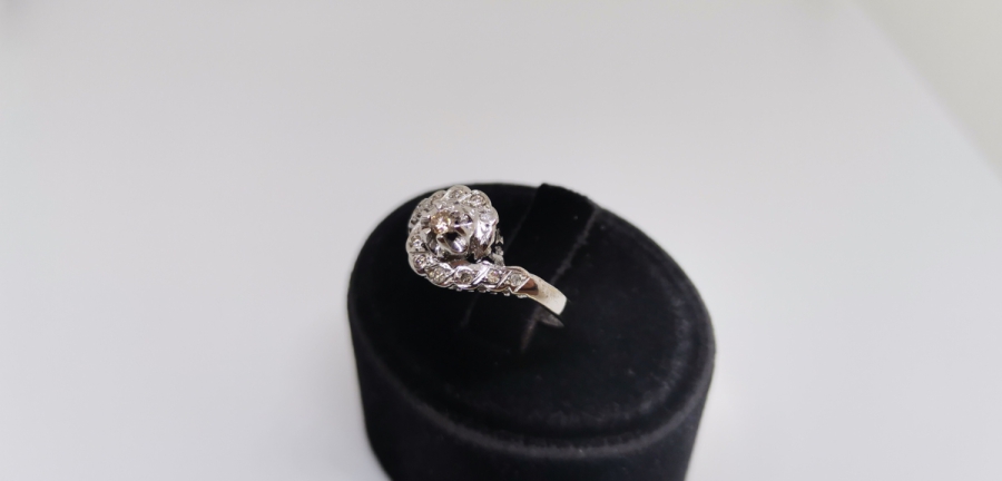 PIRLANTA TAŞLI YARIM SONSUZLUK MODELİ YÜZÜK