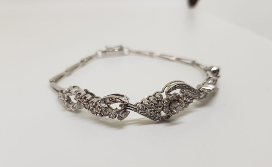 PIRLANTA TAŞLI YERLİ MODEL BİLEKLİK