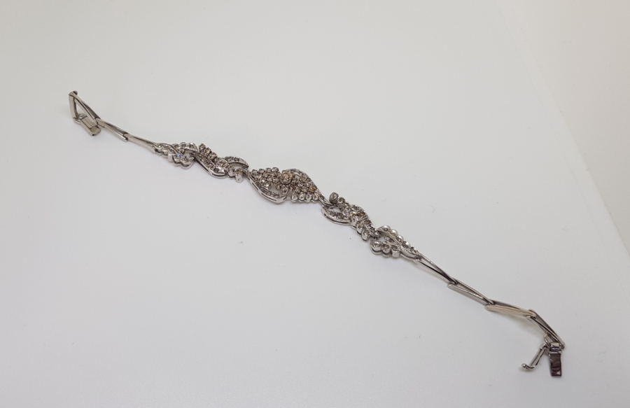 PIRLANTA TAŞLI YERLİ MODEL BİLEKLİK