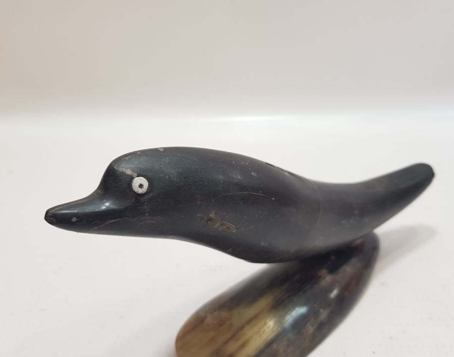 BOYNUZDAN MAMUL ANTİKA MASA ÜSTÜ OBJESİ