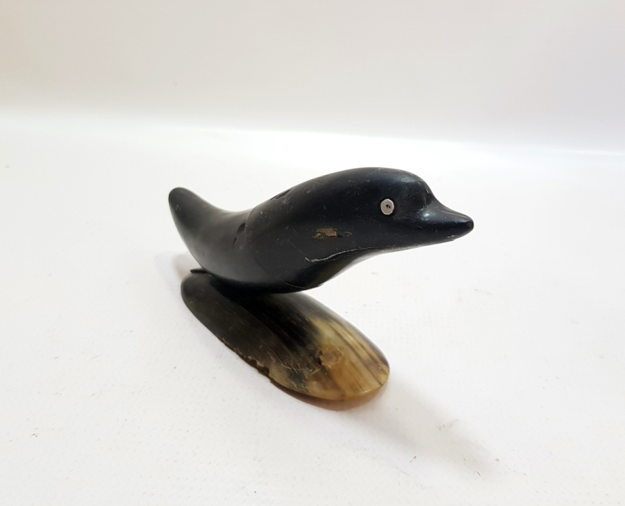 BOYNUZDAN MAMUL ANTİKA MASA ÜSTÜ OBJESİ