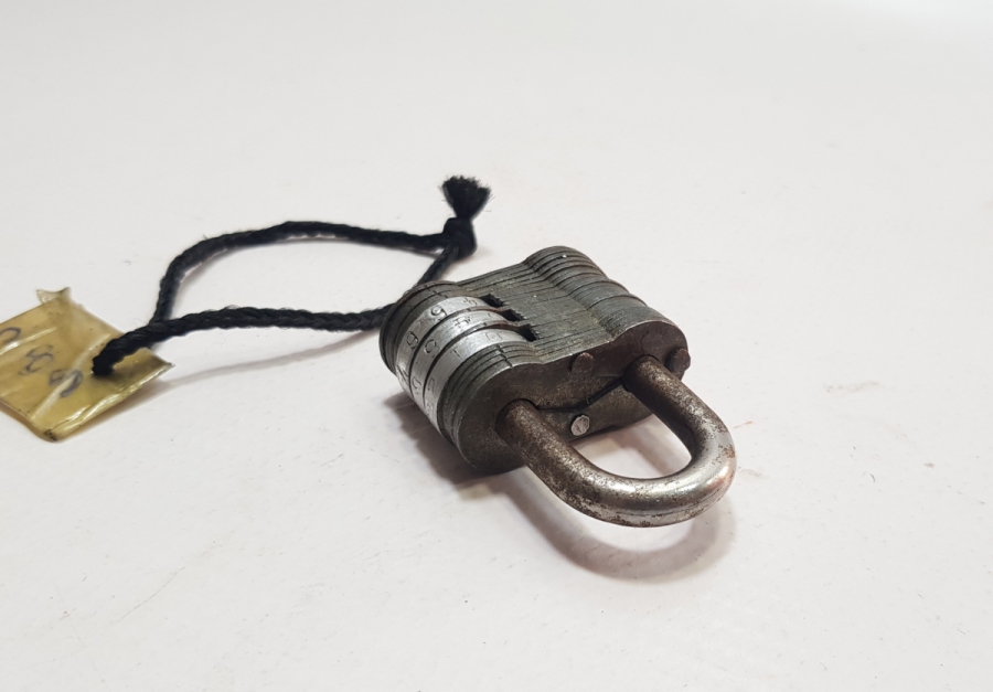 ÇALIŞIR DURUMDA ANTİKA ŞİFRELİ KİLİT