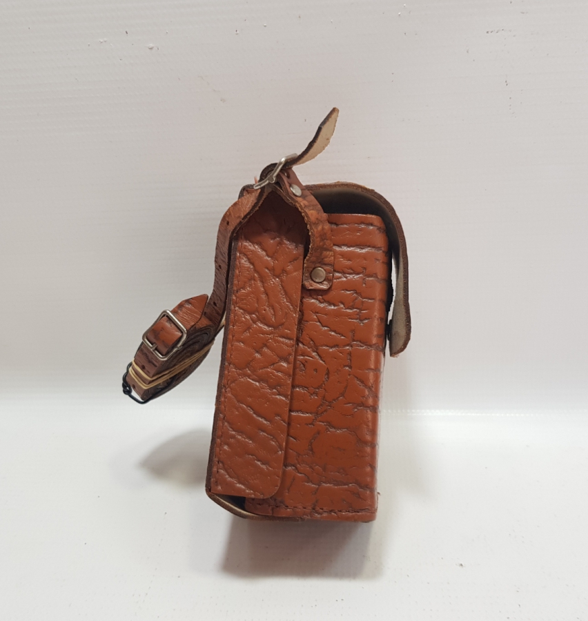 ORİJİNAL DERİ KILIFINDA NADİR FORMLU ANTİKA FOTOĞRAF MAKİNESİ