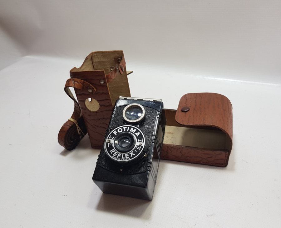 ORİJİNAL DERİ KILIFINDA NADİR FORMLU ANTİKA FOTOĞRAF MAKİNESİ