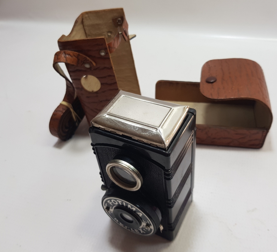 ORİJİNAL DERİ KILIFINDA NADİR FORMLU ANTİKA FOTOĞRAF MAKİNESİ