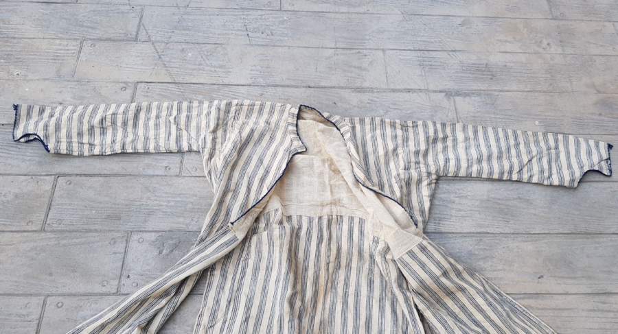 EL DOKUMA KUMAŞTAN YAPILMIŞ OSMANLI DÖNEMİ ÜÇ ETEK