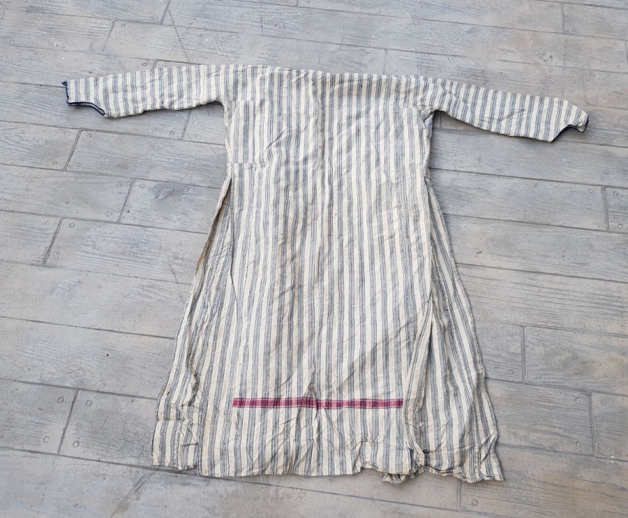 EL DOKUMA KUMAŞTAN YAPILMIŞ OSMANLI DÖNEMİ ÜÇ ETEK