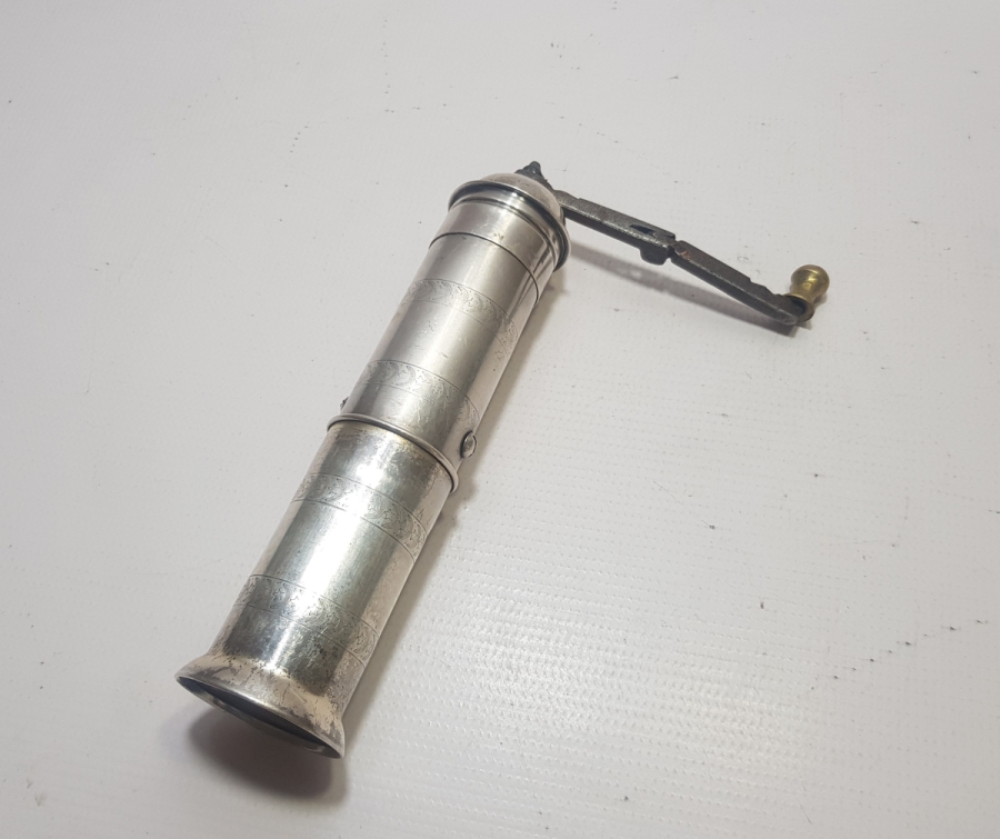 ÜZERİ AY YILDIZLI OSMANLI DÖNEMİ ÇOK NADİR KAHVE DEĞİRMENİ