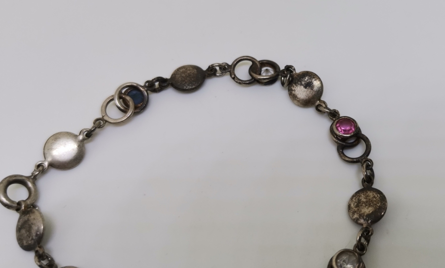 ÜZERİ DOĞAL TAŞLI GÜMÜŞ BİLEKLİK