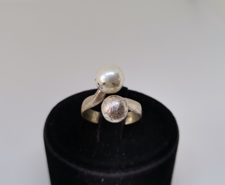 ÖZEL YAPIM İNCİLİ GÜMÜŞ YÜZÜK