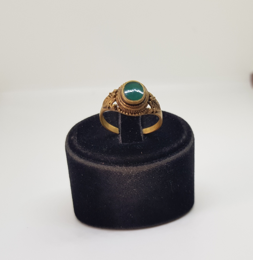 KABARTMA İŞÇİLİKLİ ANTİKA YÜZÜK