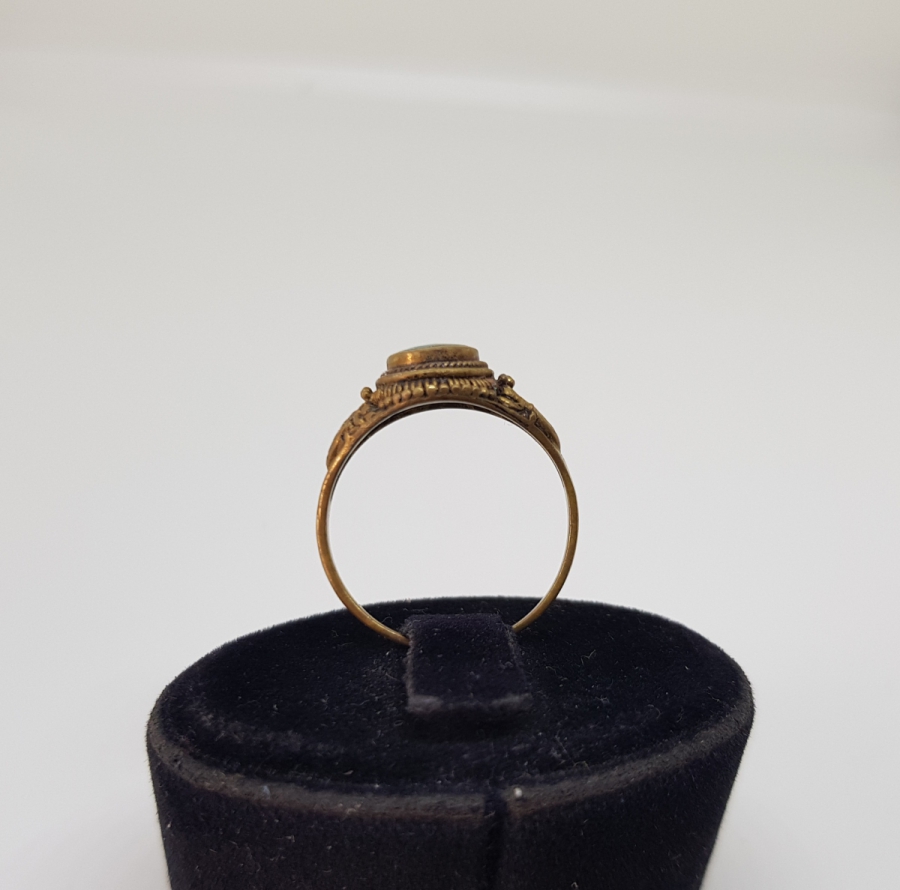 KABARTMA İŞÇİLİKLİ ANTİKA YÜZÜK