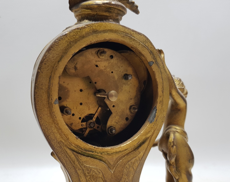 OSMANLI DÖNEMİ İNGİLİZ TOMBAK İŞÇİLİKLİ ŞÖMİNE SAATİ