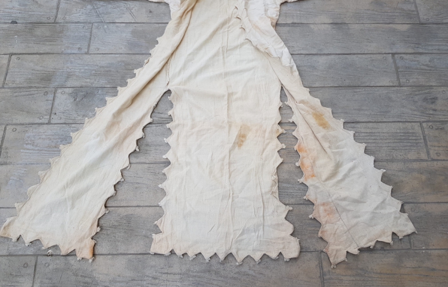 OSMANLI DÖNEMİ BEYAZ RENKLİ GELİN ÜÇ ETEĞİ