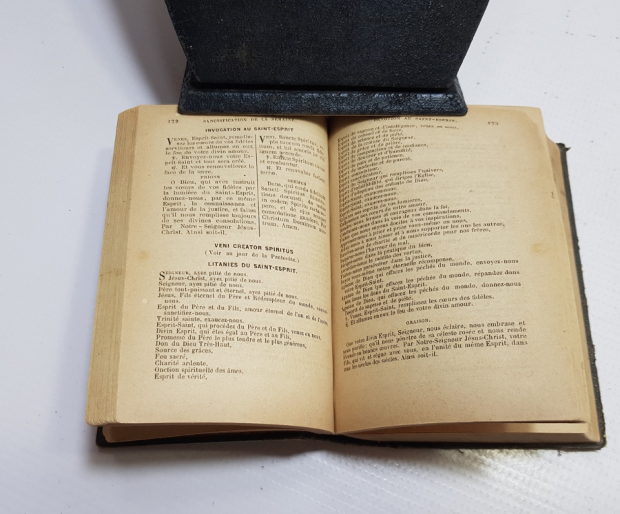 1877 TARİHLİ ANTİKA İNCİL