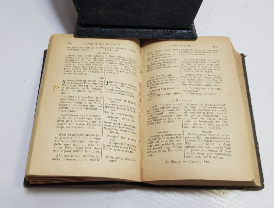 1877 TARİHLİ ANTİKA İNCİL