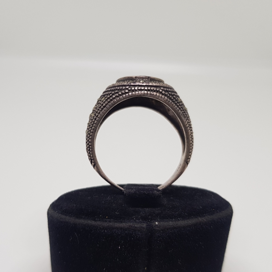 ÜZERİ MARGAZİT TAŞLI VE OSMANLI TUĞRALI GÜMÜŞ YÜZÜK