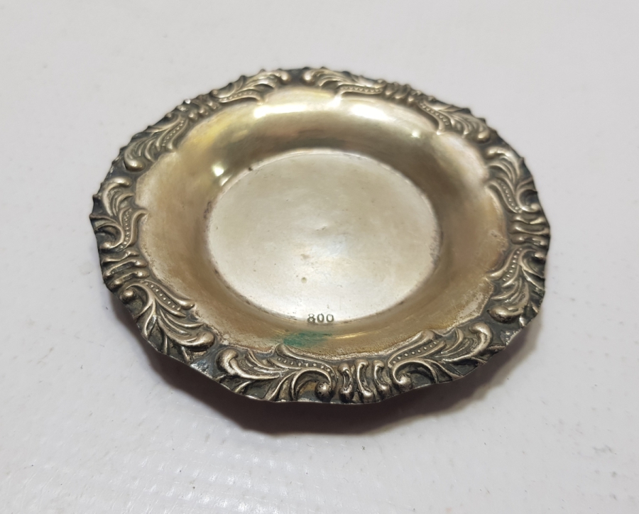 KABARTMA İŞÇİLİKLİ ANTİKA GÜMÜŞ MİNİ TABAK