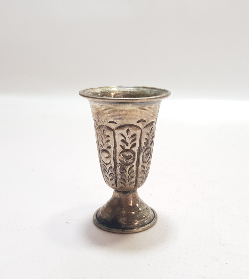 KABARTMA İŞÇİLİKLİ ANTİKA GÜMÜŞ ZEMZEMLİK