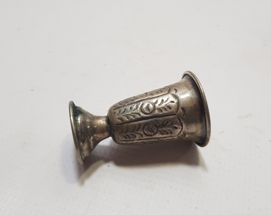 KABARTMA İŞÇİLİKLİ ANTİKA GÜMÜŞ ZEMZEMLİK