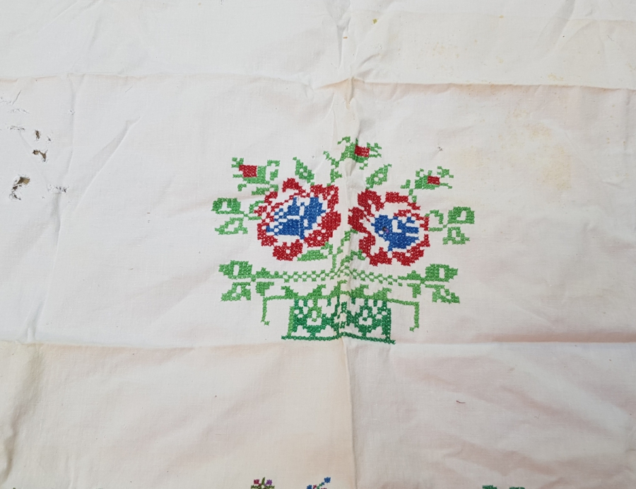 ANTİKA KANAVİÇE BACA ÖRTÜSÜ