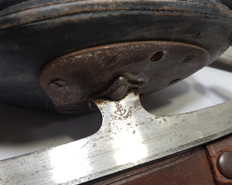 1900 BAŞLARI İSVEÇ YAPIMI BOT BUZ PATENİ