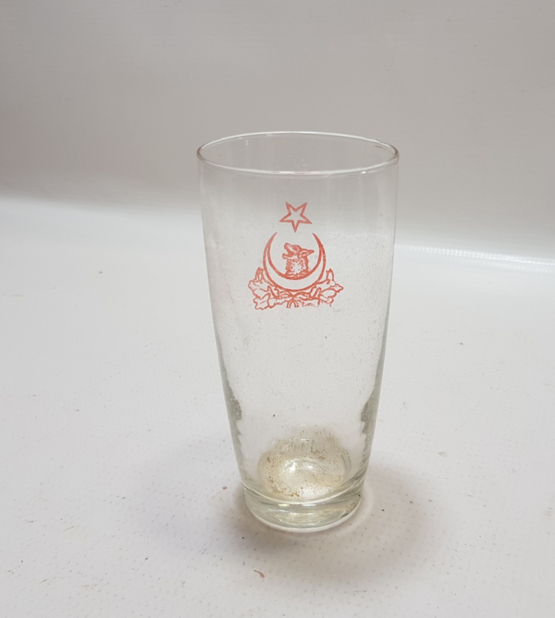 CUMHURİYET BAŞLARI ÇOK NADİR ÜZERİ BOZKURT VE AY YILDIZLI BARDAK