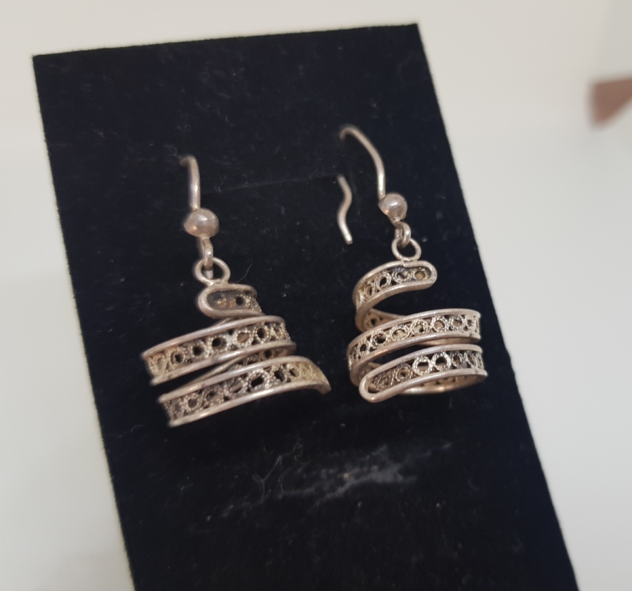 TELKARİ İŞÇİLİKLİ ÖZEL YAPIM GÜMÜŞ KÜPE