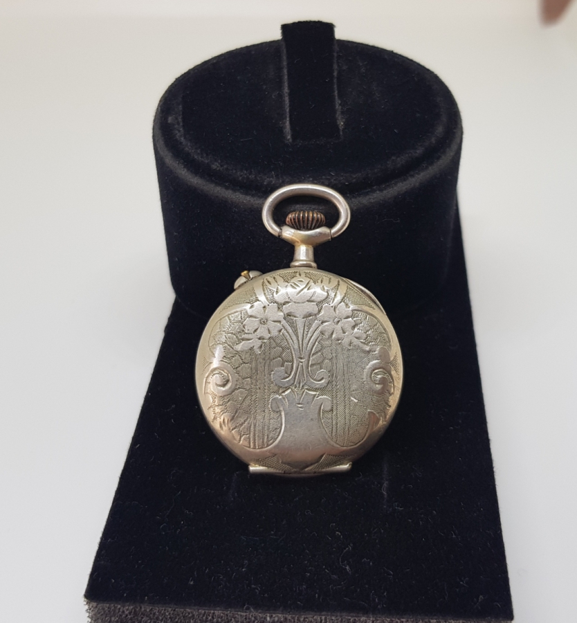 OSMANLI DÖNEMİ GÜMÜŞ KASA VE KADRANI ALTIN DAMLALI KURMALI CEP SAATİ