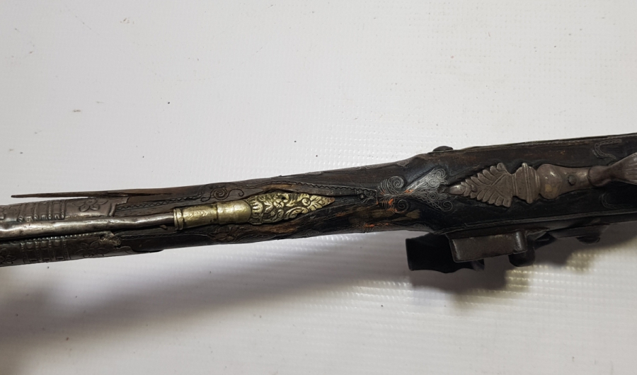 GÜMÜŞ ÇAKMA İŞÇİLİKLİ VE GÜMÜŞ APLİKLİ OSMANLI DÖNEMİ AFYON YAPIMI PİŞTOV