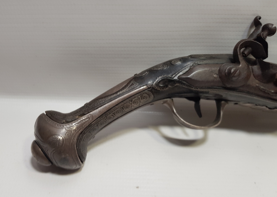 GÜMÜŞ ÇAKMA İŞÇİLİKLİ VE GÜMÜŞ APLİKLİ OSMANLI DÖNEMİ AFYON YAPIMI PİŞTOV