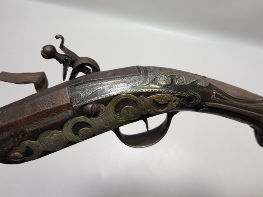 GÜMÜŞ ÇAKMA İŞÇİLİKLİ VE GÜMÜŞ APLİKLİ OSMANLI DÖNEMİ AFYON YAPIMI PİŞTOV