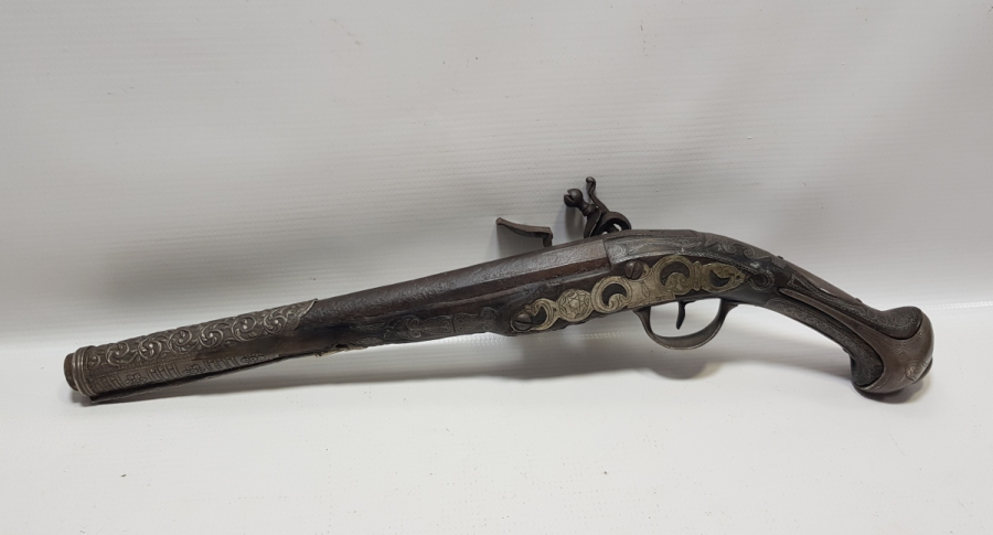 GÜMÜŞ ÇAKMA İŞÇİLİKLİ VE GÜMÜŞ APLİKLİ OSMANLI DÖNEMİ AFYON YAPIMI PİŞTOV