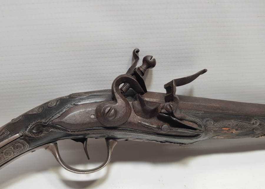 GÜMÜŞ ÇAKMA İŞÇİLİKLİ VE GÜMÜŞ APLİKLİ OSMANLI DÖNEMİ AFYON YAPIMI PİŞTOV