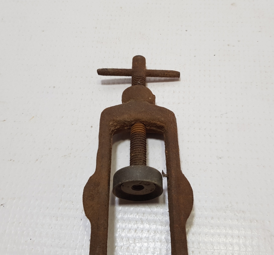 ANTİKA FİŞEK SIKIŞTIRMA ALETİ