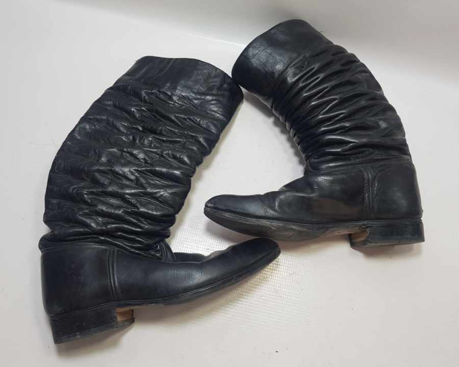 ANTİKA EL YAPIMI DERİDEN MAMUL EFE İŞİ KÖRÜKLÜ ÇİZME