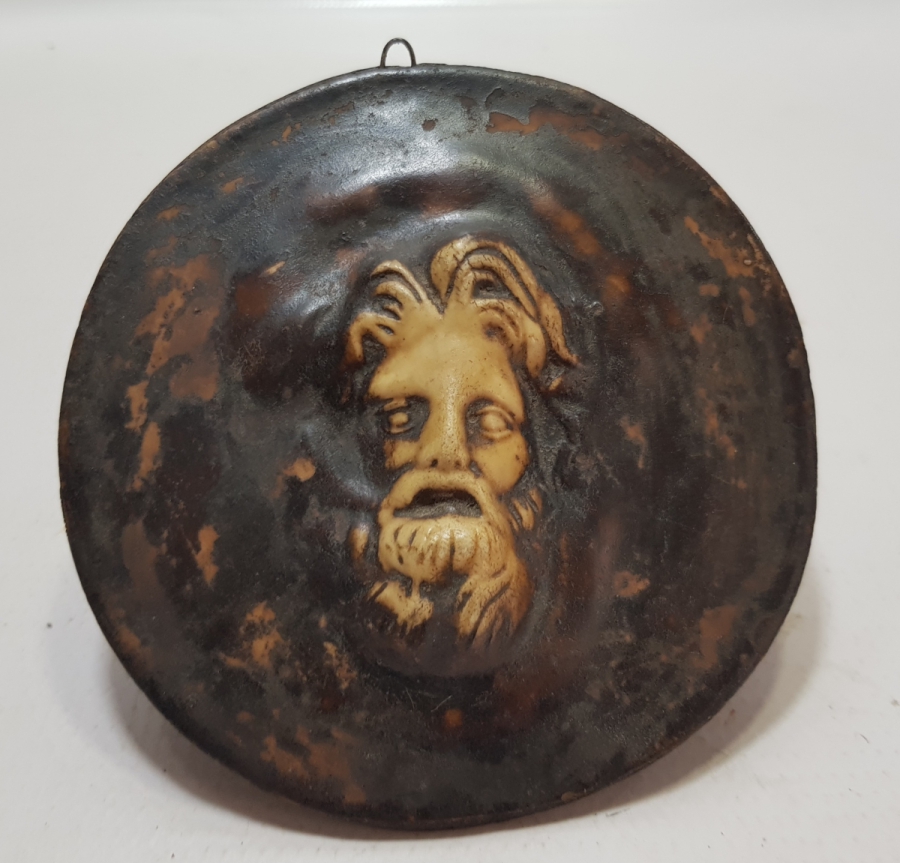 ÖZEL YAPIM SANATÇI İŞİ DERİ MASK TABLO