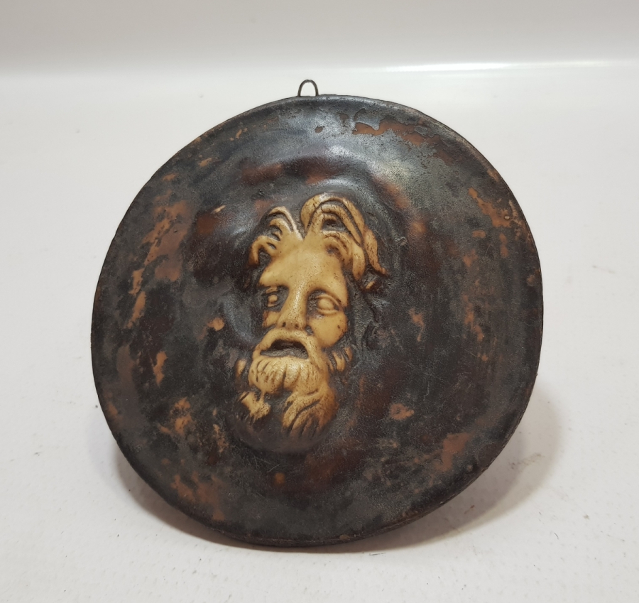 ÖZEL YAPIM SANATÇI İŞİ DERİ MASK TABLO